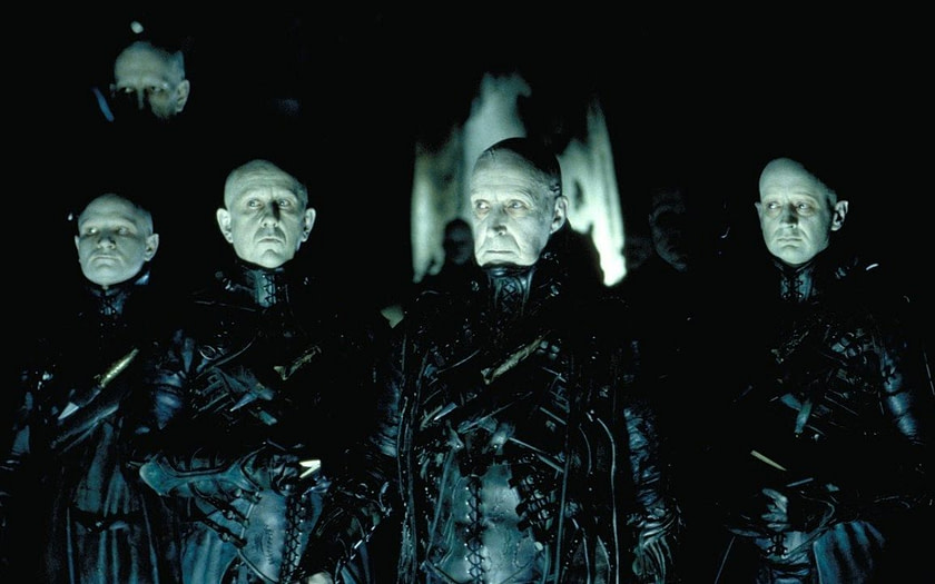 Темный Город, 1998 г.